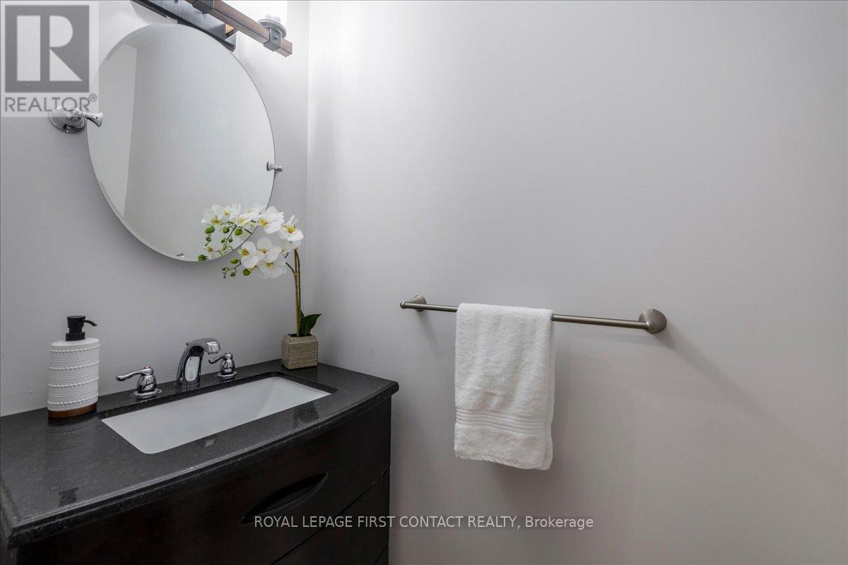 2 George Street, Innisfil, Ontario  L0L 1L0 - Photo 13 - N12470591