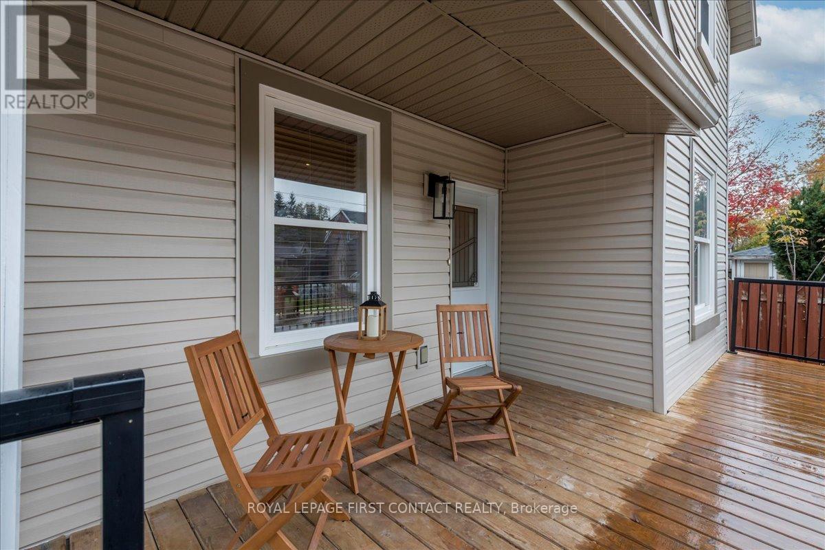 2 George Street, Innisfil, Ontario  L0L 1L0 - Photo 2 - N12470591