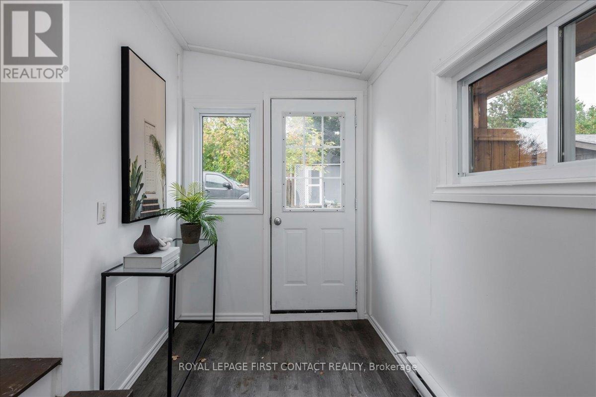 2 George Street, Innisfil, Ontario  L0L 1L0 - Photo 20 - N12470591