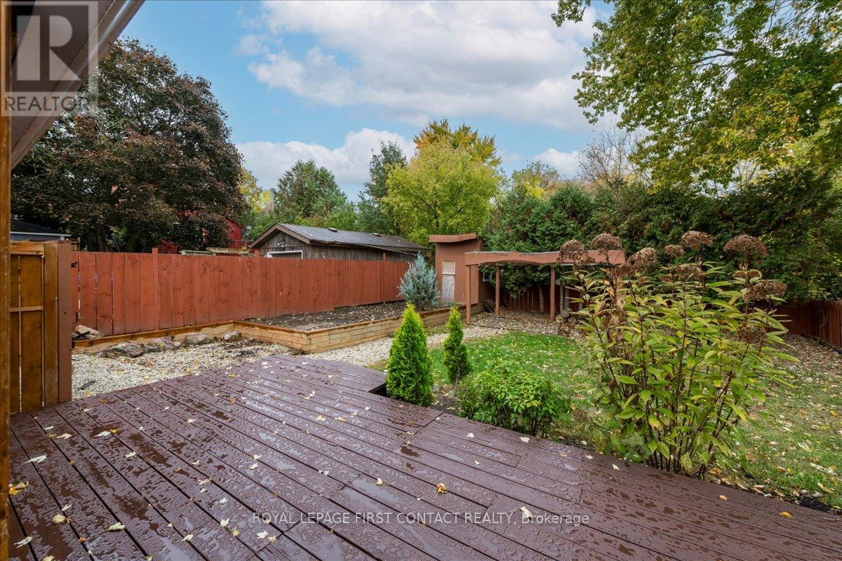 2 George Street, Innisfil, Ontario  L0L 1L0 - Photo 25 - N12470591
