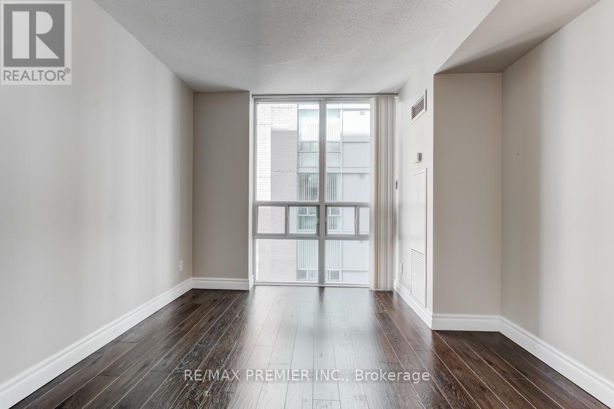 704 - 9 Michael Power Place, Toronto, Ontario  M9A 0A5 - Photo 12 - W12470399