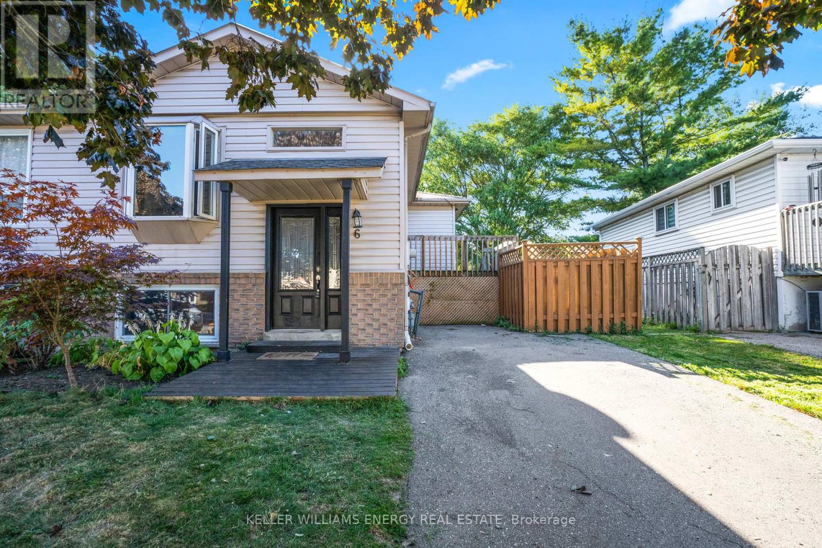 6 Fairbairn Court, Clarington, Ontario  L1C 4K9 - Photo 1 - E12439663