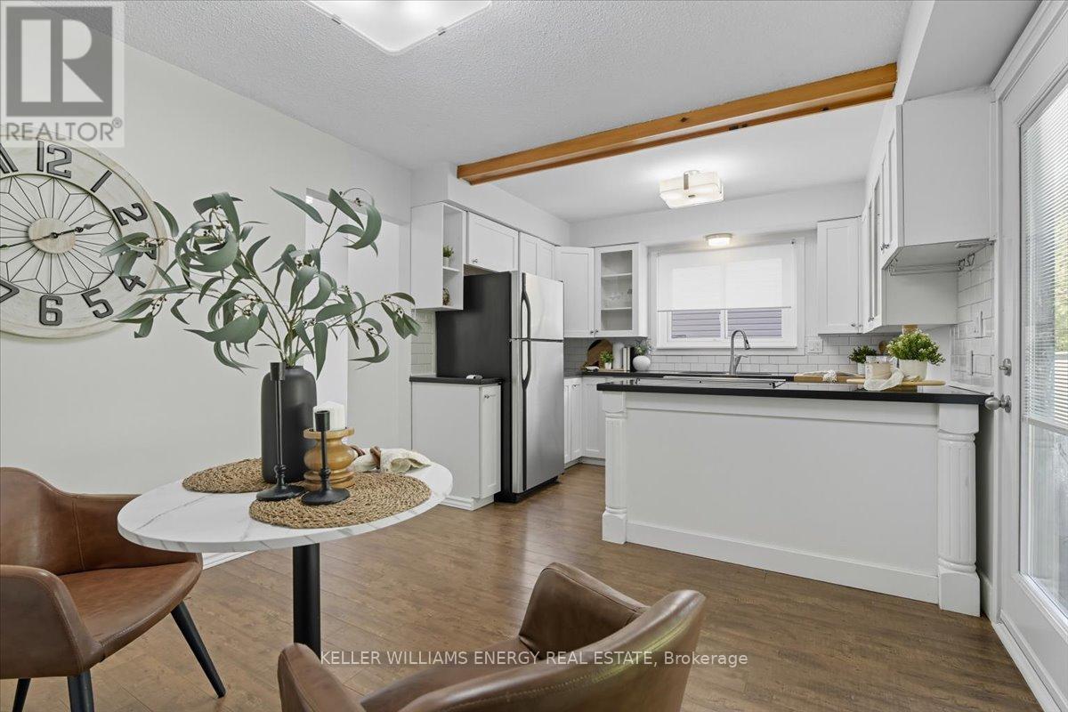 370 Ormond Drive, Oshawa, Ontario  L1K 1J2 - Photo 9 - E12449073