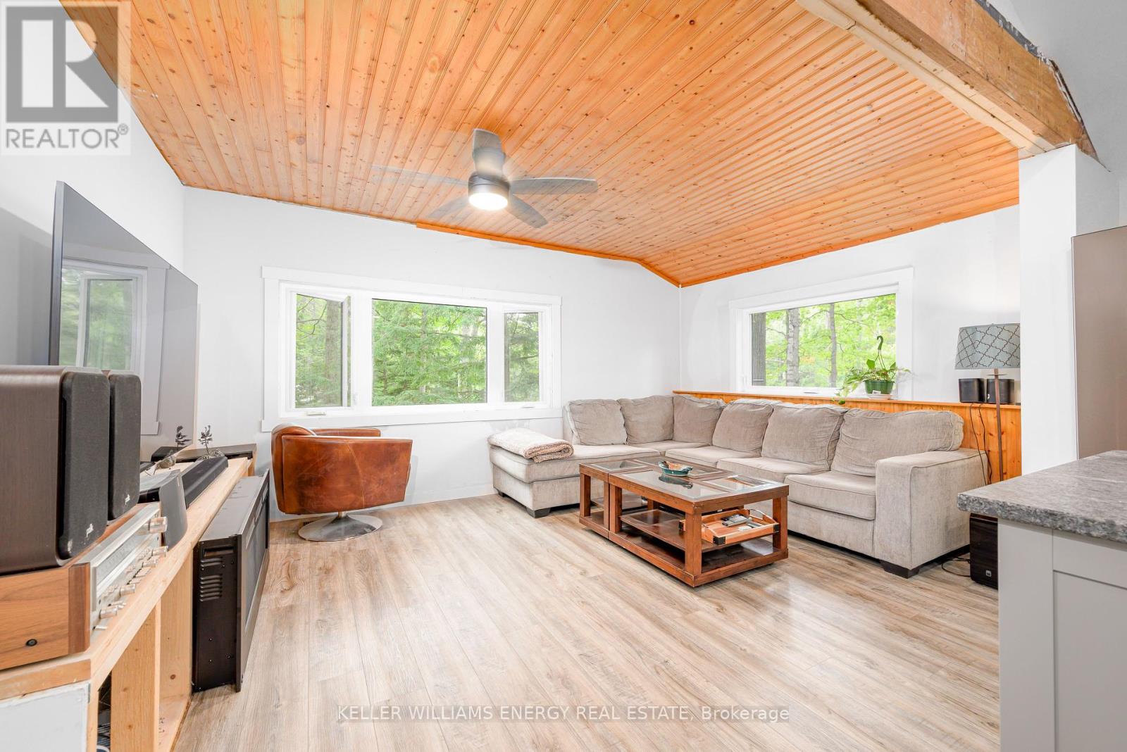 260 Edwina Drive, Trent Lakes, Ontario  K0M 1A0 - Photo 4 - X12388461
