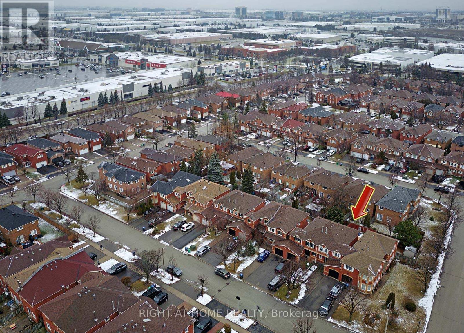 5685 Shillington Drive, Mississauga, Ontario  L5R 3N5 - Photo 2 - W12470600