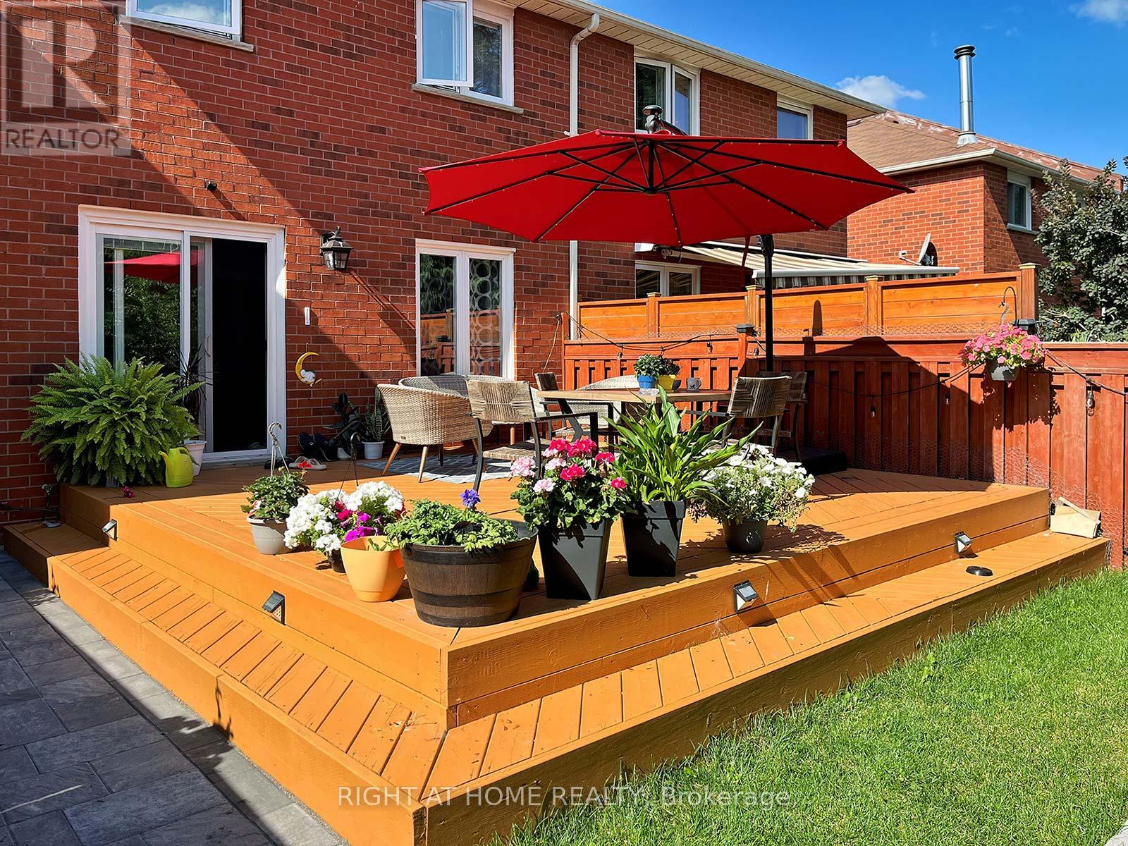 5685 Shillington Drive, Mississauga, Ontario  L5R 3N5 - Photo 32 - W12470600