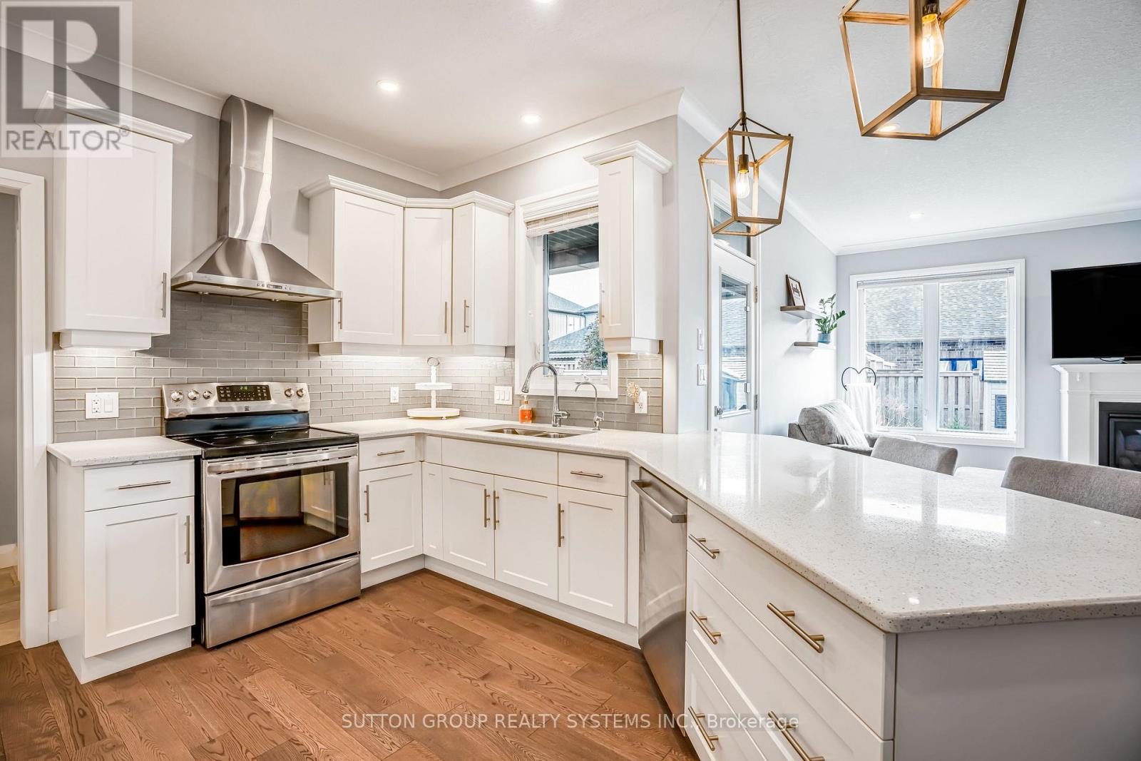 15 Woodberry Crescent, Woolwich, Ontario  N3B 0C5 - Photo 31 - X12468153