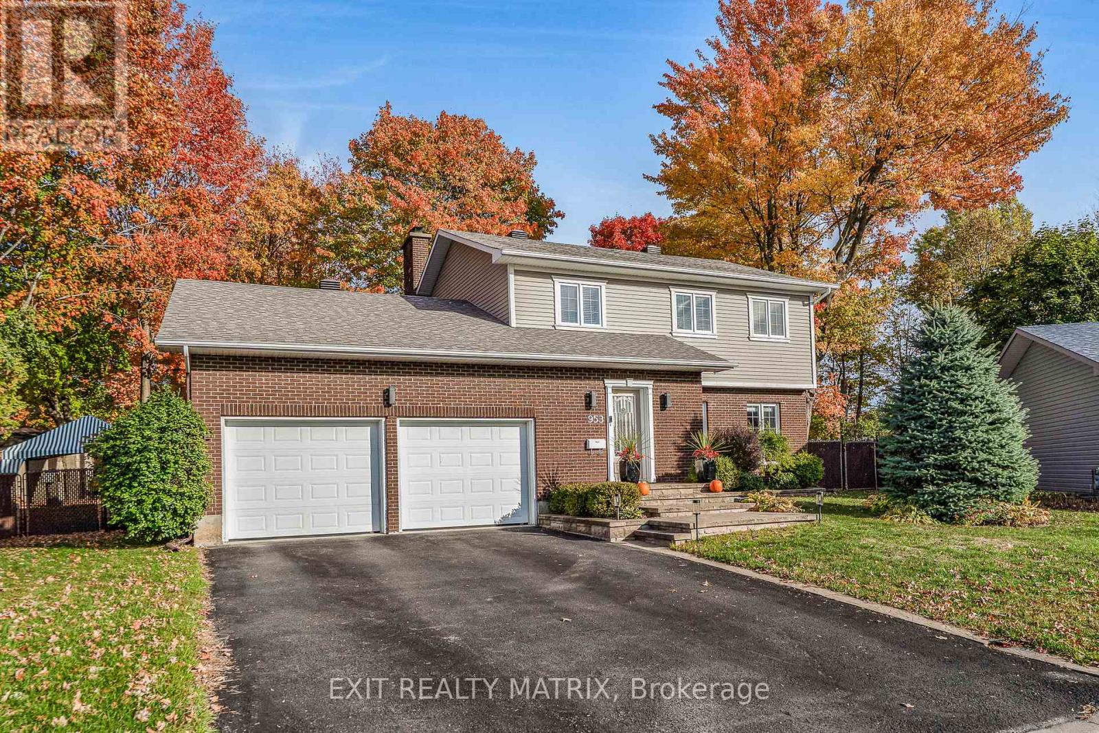 953 Jerome Street, Hawkesbury, Ontario  K6A 3B1 - Photo 2 - X12470608