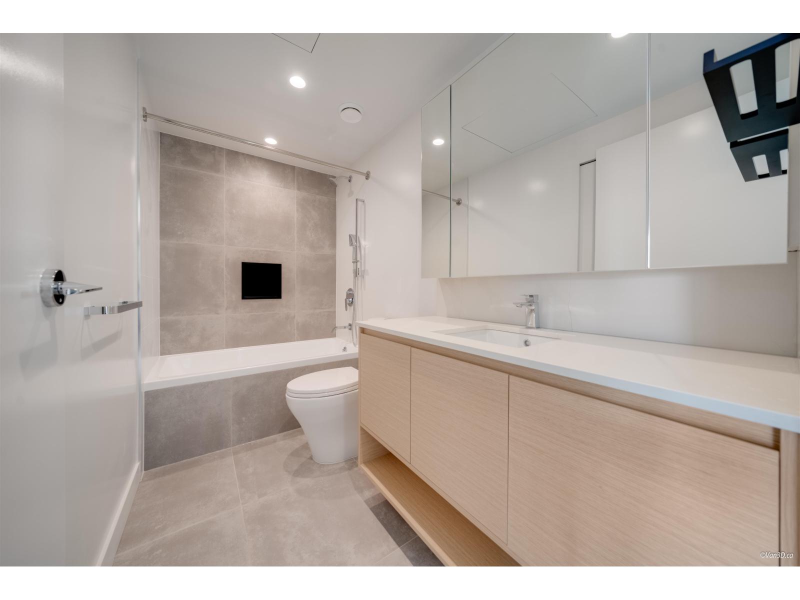 1812 13745 George Junction, Surrey, British Columbia V3T 0V8 - Photo 21 - R3052463