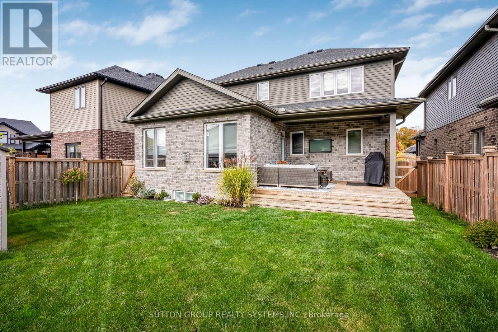 15 Woodberry Crescent, Woolwich, Ontario  N3B 0C5 - Photo 24 - X12468153