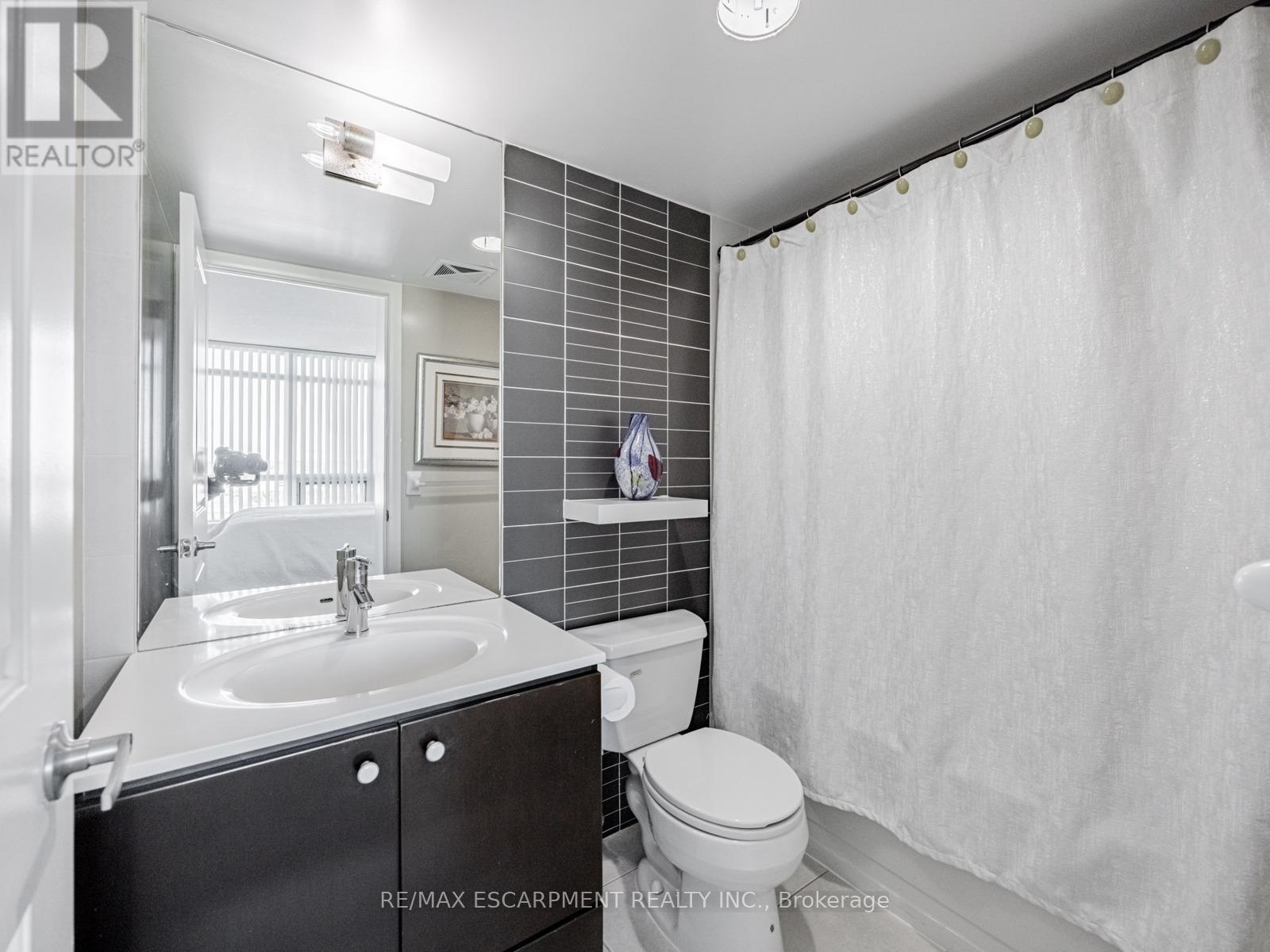 1110 - 235 Sherway Gardens Road, Toronto, Ontario  M9C 0A2 - Photo 14 - W12470609