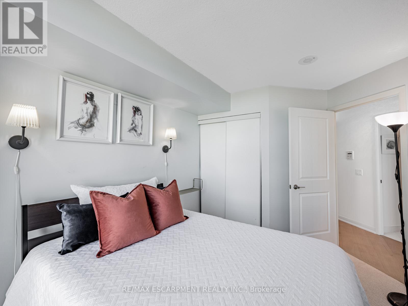 1110 - 235 Sherway Gardens Road, Toronto, Ontario  M9C 0A2 - Photo 16 - W12470609