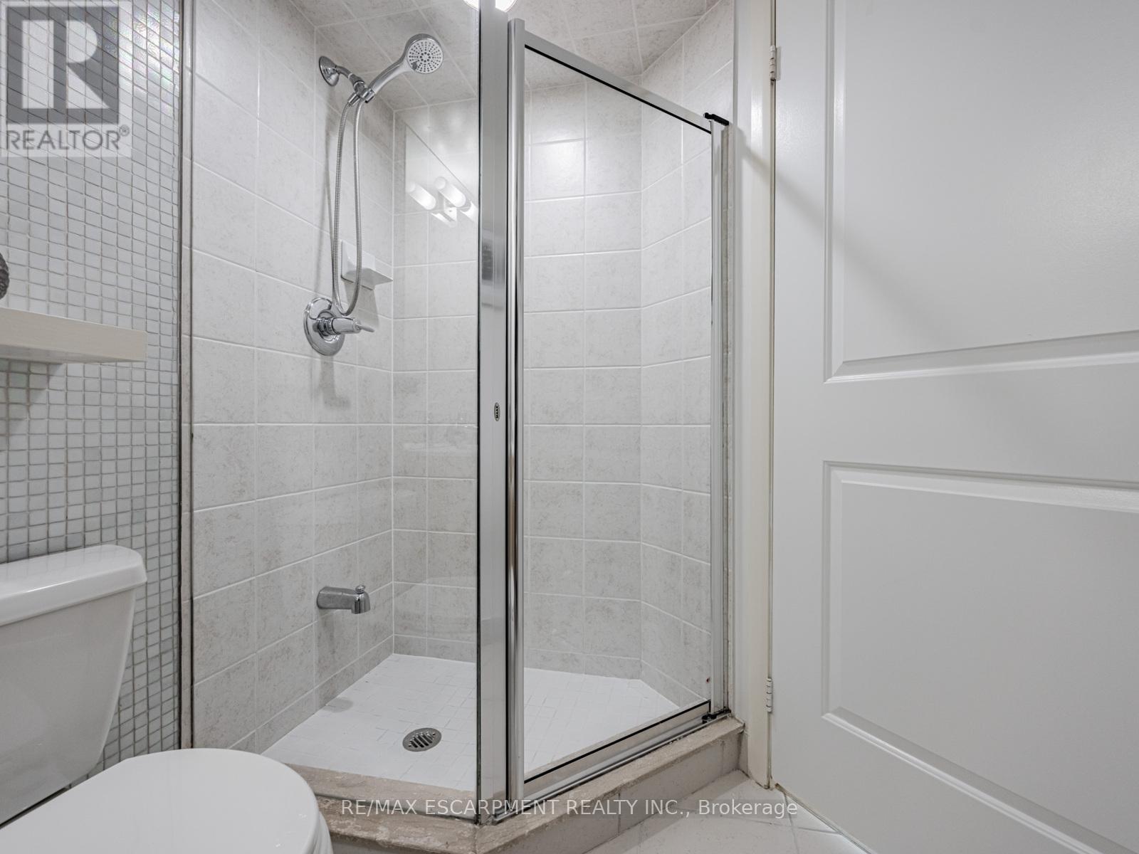 1110 - 235 Sherway Gardens Road, Toronto, Ontario  M9C 0A2 - Photo 18 - W12470609