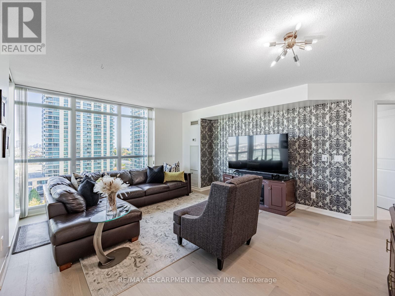 1110 - 235 Sherway Gardens Road, Toronto, Ontario  M9C 0A2 - Photo 5 - W12470609