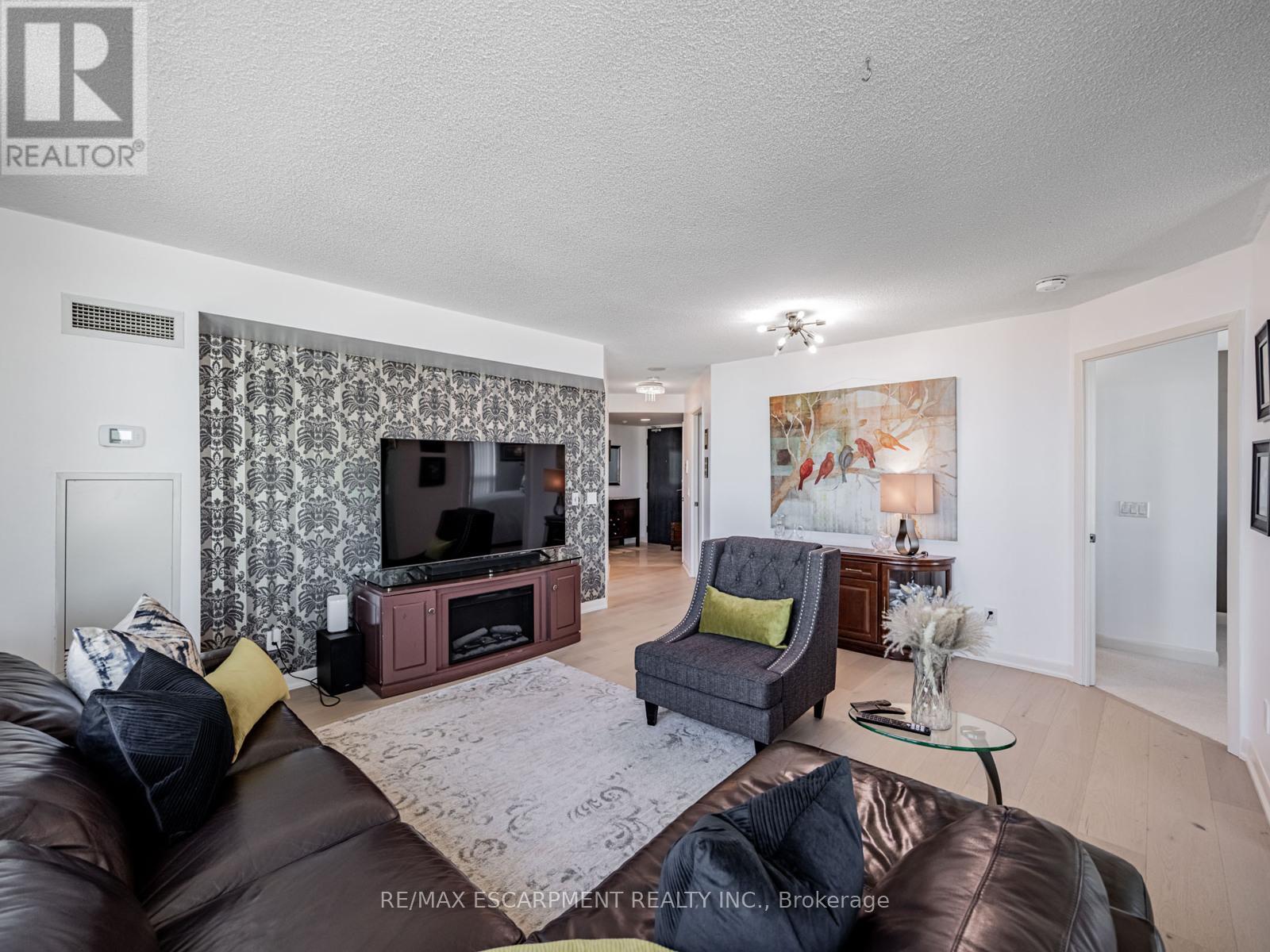 1110 - 235 Sherway Gardens Road, Toronto, Ontario  M9C 0A2 - Photo 7 - W12470609