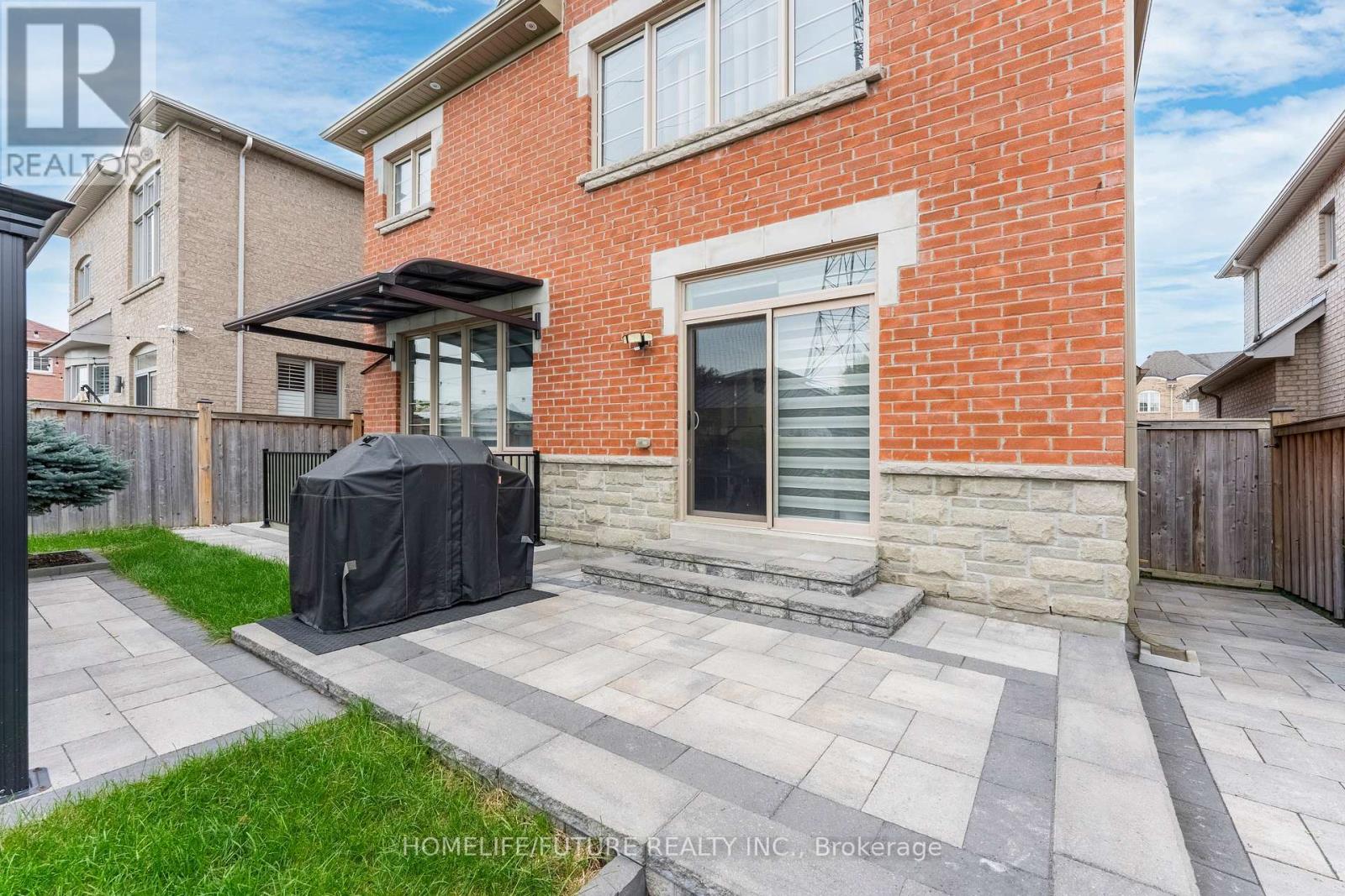 152 Braebrook Drive, Whitby, Ontario  L1R 0M9 - Photo 15 - E12467193