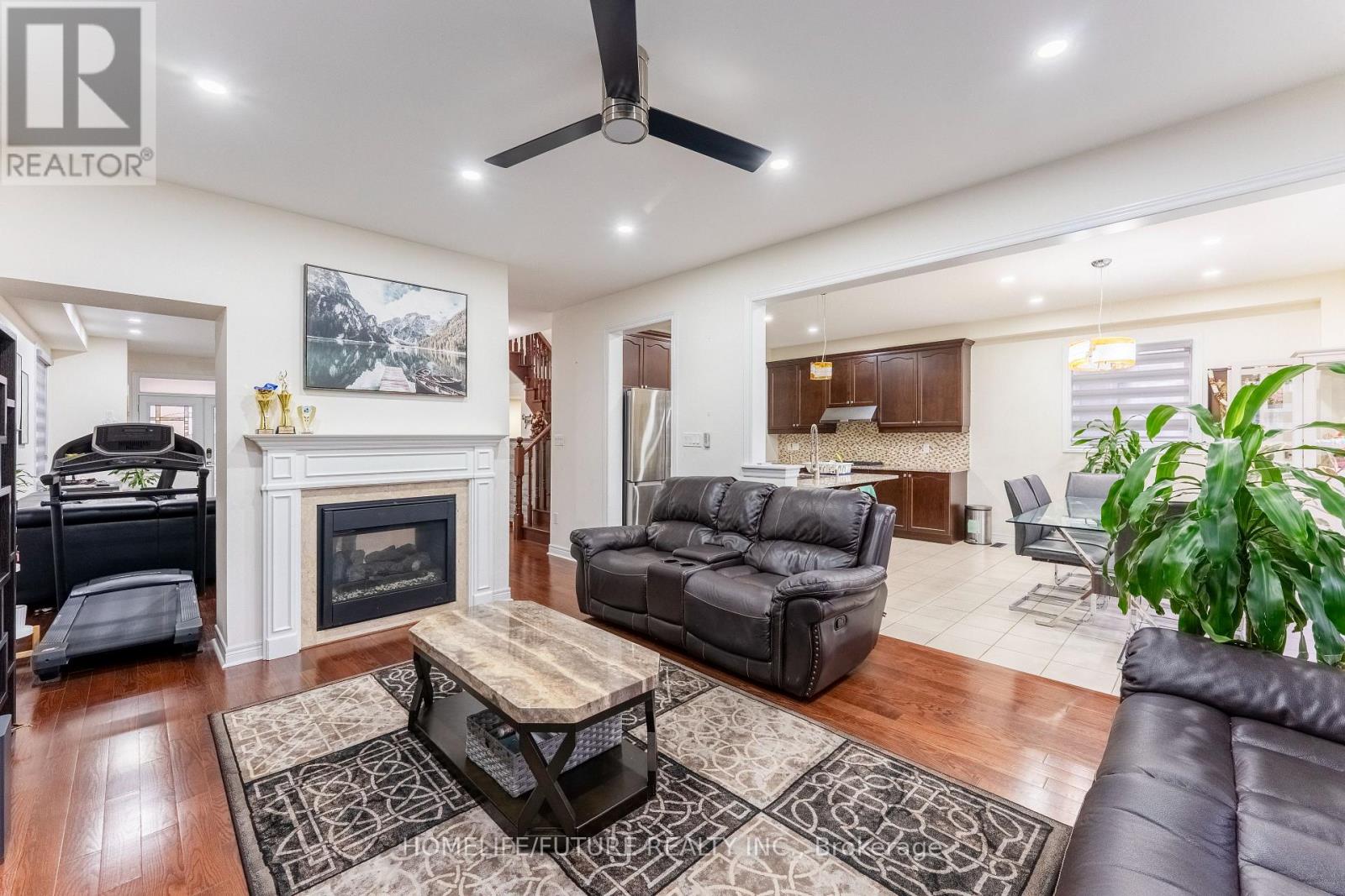152 Braebrook Drive, Whitby, Ontario  L1R 0M9 - Photo 12 - E12467193