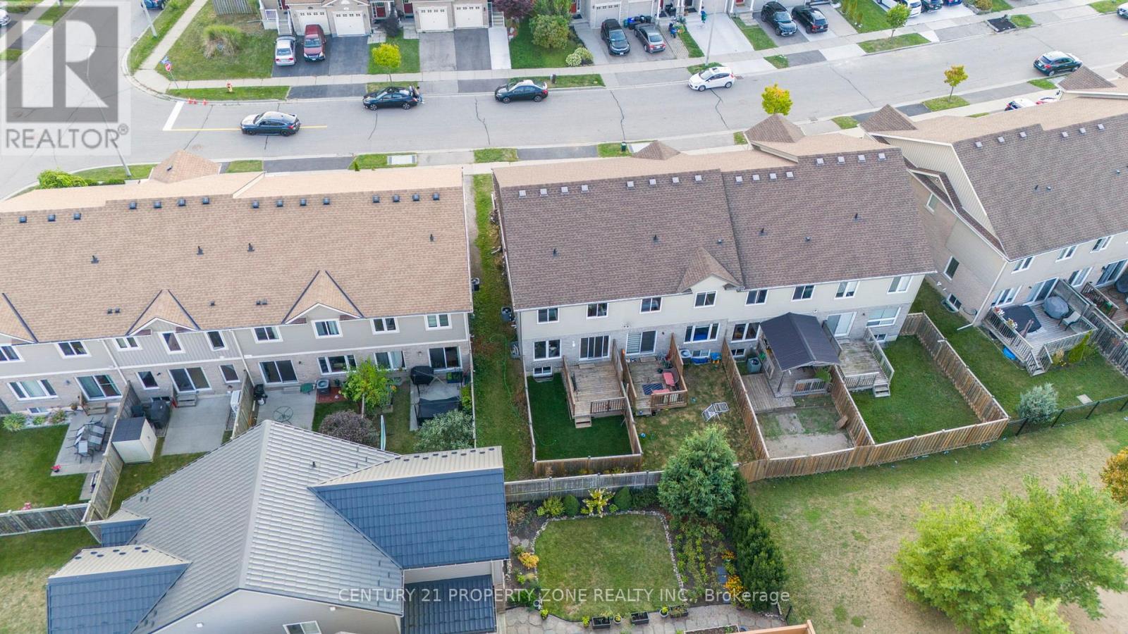 525 Banffshire Crescent, Kitchener, Ontario  N2R 1W8 - Photo 29 - X12470604