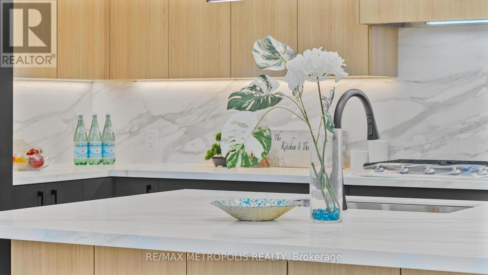 39 Kenworthy Avenue, Toronto, Ontario  M1L 3B1 - Photo 12 - E12451737