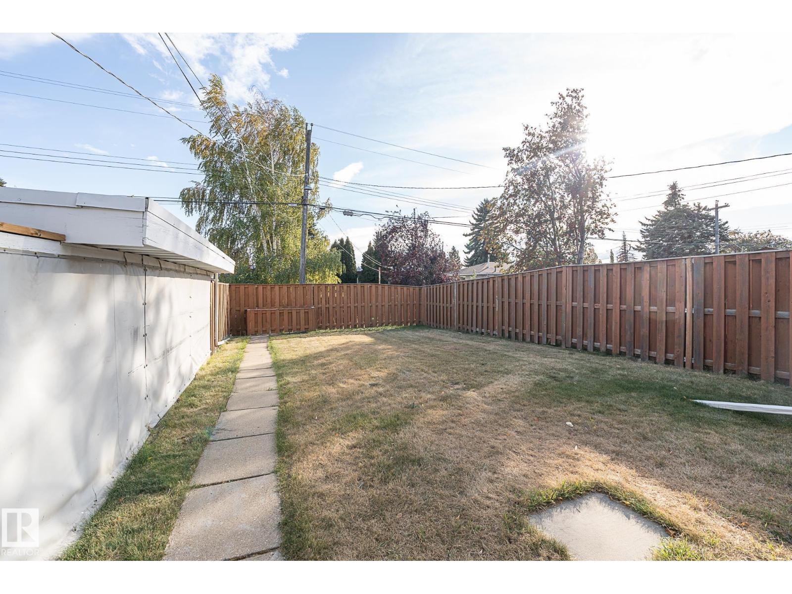 6807 98a Av Nw, Edmonton, Alberta  T6A 0B9 - Photo 29 - E4462735