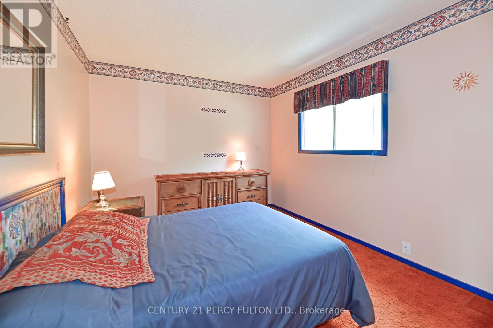 74 John Stoner Drive, Toronto, Ontario  M1B 3A3 - Photo 12 - E12470616
