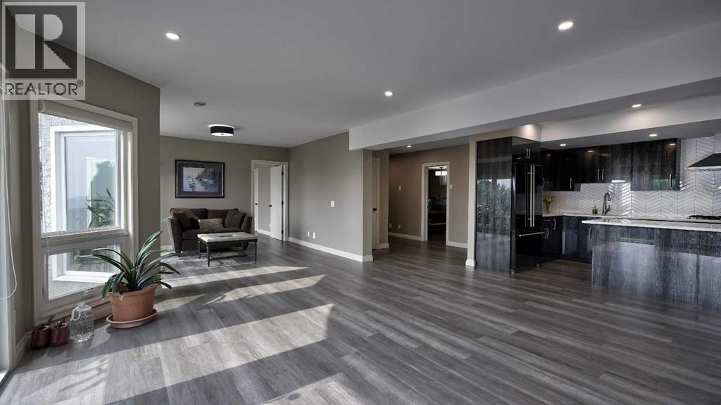 57 Edelweiss Point Nw, Calgary, Alberta  T3A 4N5 - Photo 23 - A2251887