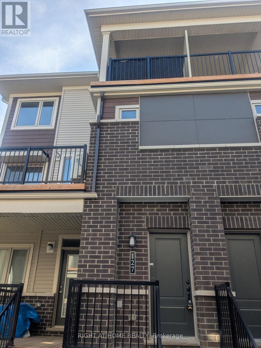 127 ANTHRACITE PRIVATE, Ottawa, Ontario