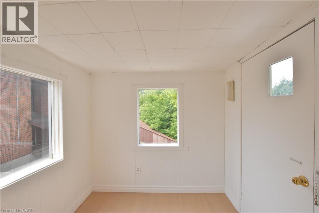 238 Lowther Street N, Cambridge, Ontario  N3H 1Y1 - Photo 37 - 40777361