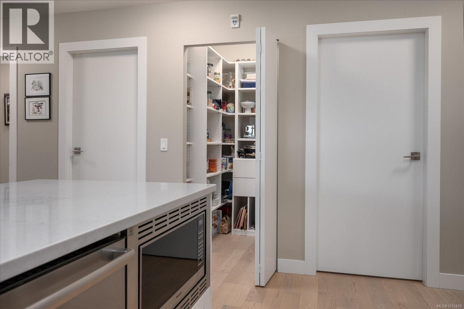 305 3529 Dolphin Dr, Nanoose Bay, British Columbia V9P 9J7 - Photo 18 - 1012410