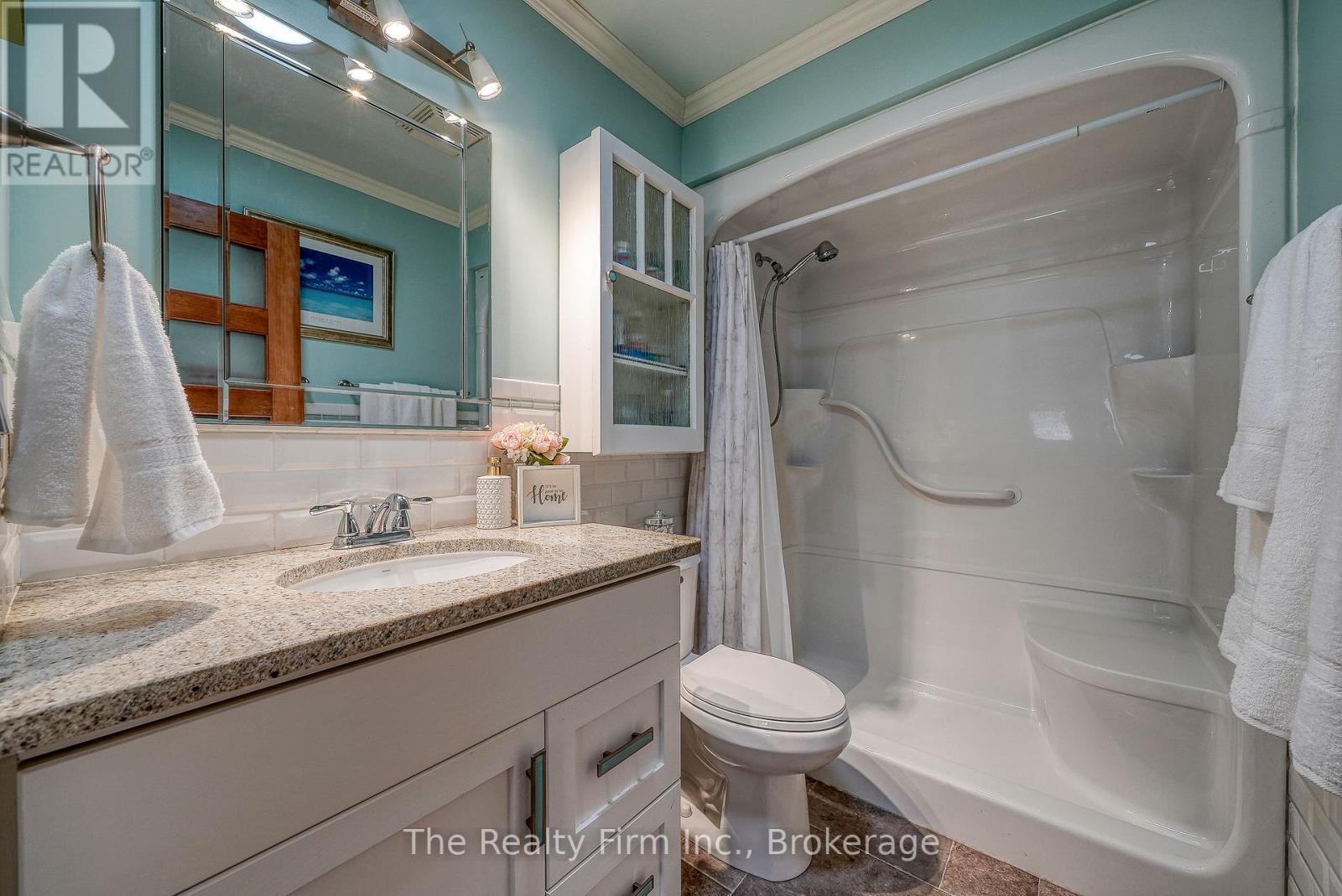 4 Kerr Crescent, Ingersoll, Ontario  N5C 4H2 - Photo 13 - X12373760