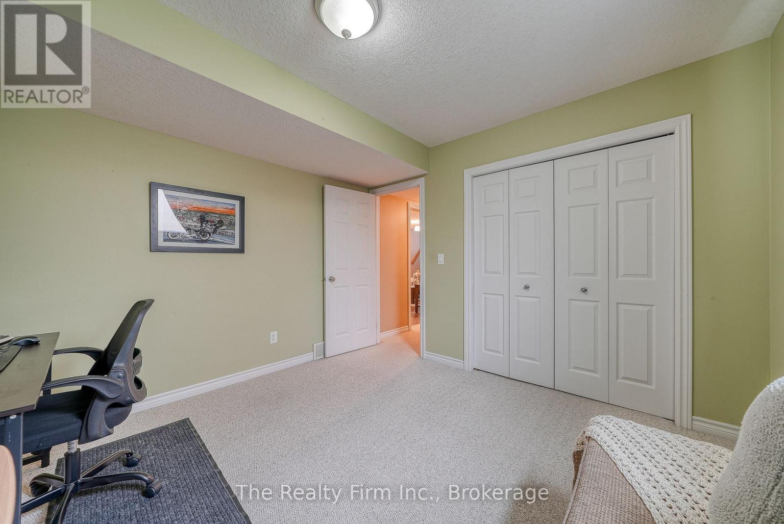 4 Kerr Crescent, Ingersoll, Ontario  N5C 4H2 - Photo 33 - X12373760