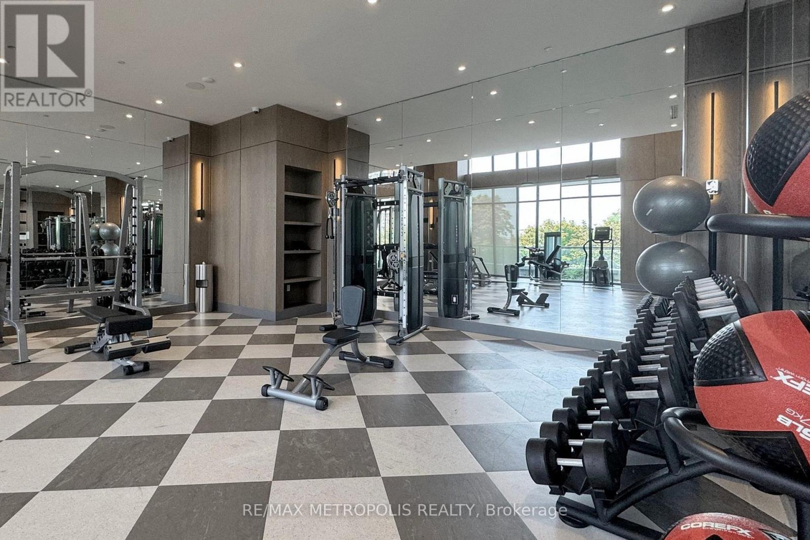 638 - 20 Inn On The Park Drive, Toronto, Ontario  M3C 0P8 - Photo 31 - C12470644