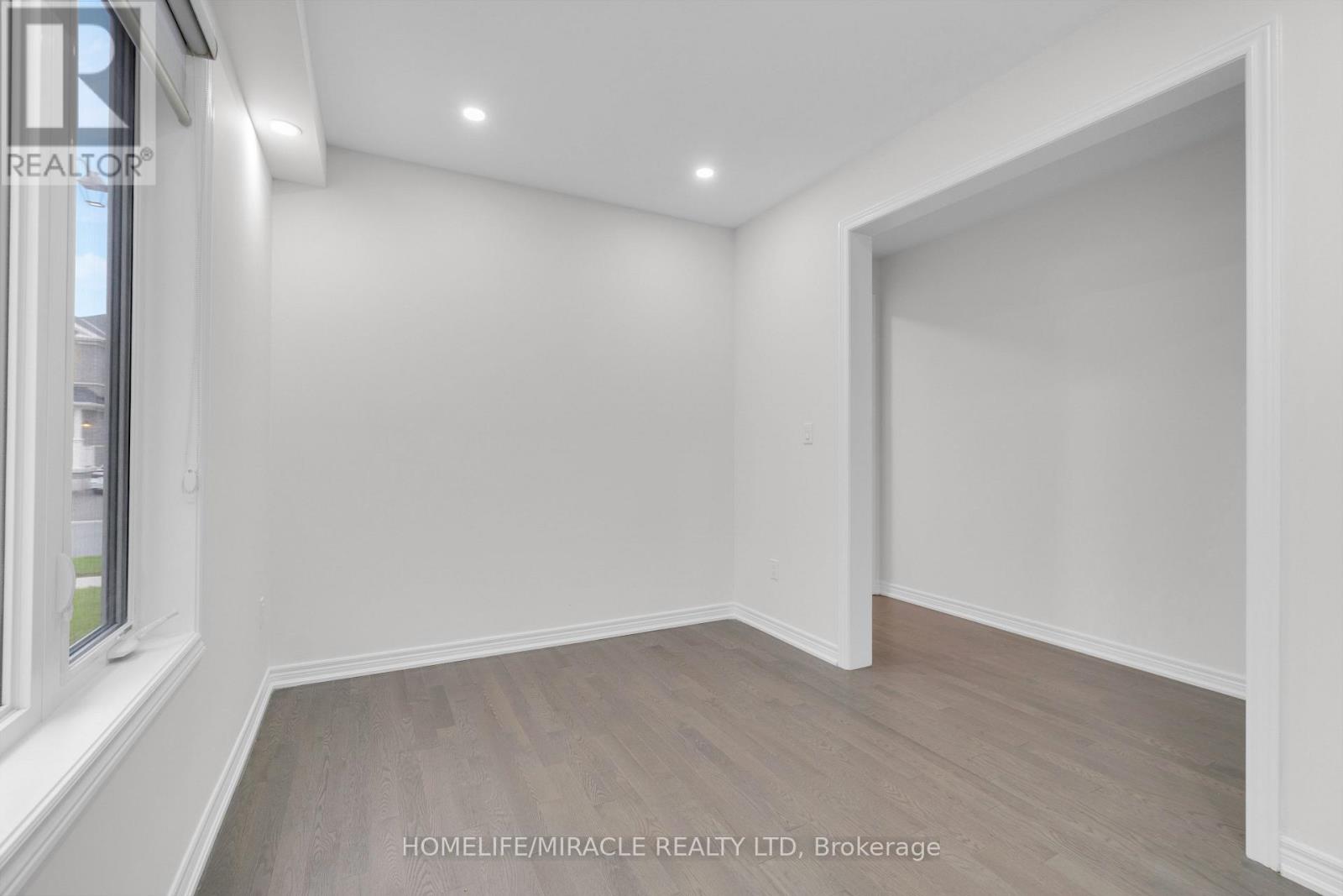 249 Chippewa Avenue, Shelburne, Ontario  L9V 3Y3 - Photo 8 - X12470021