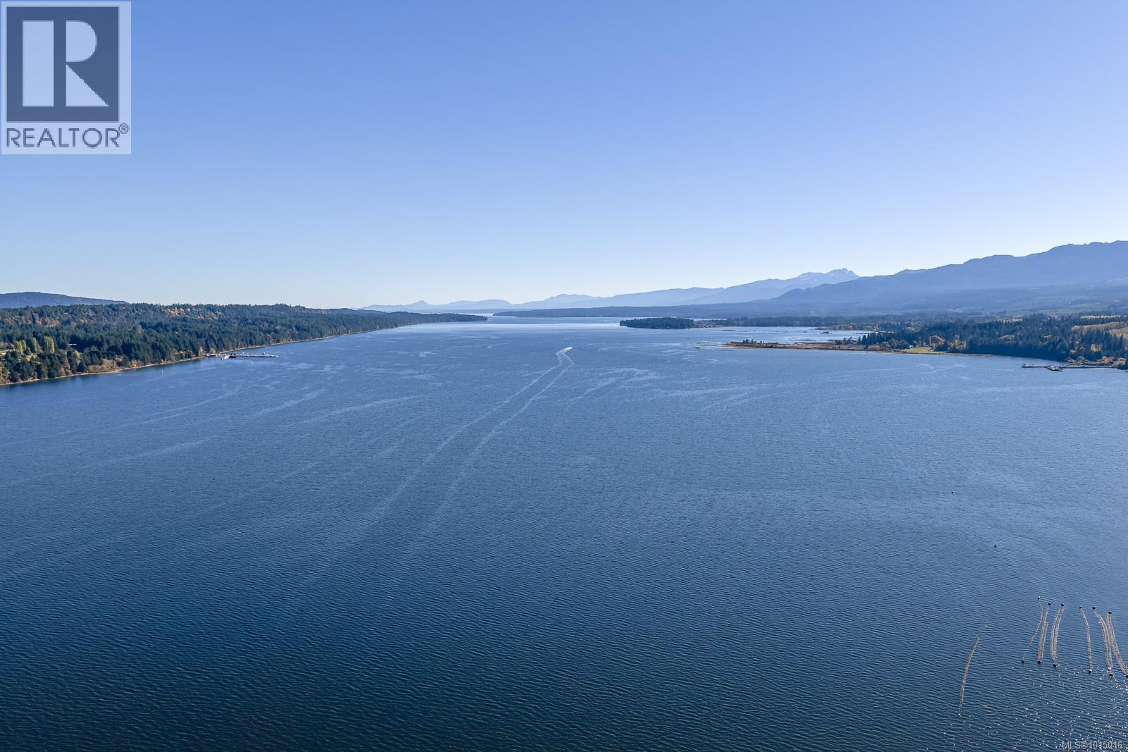 6505 Mystery Beach Rd, Fanny Bay, British Columbia  V0R 1W0 - Photo 61 - 1015016