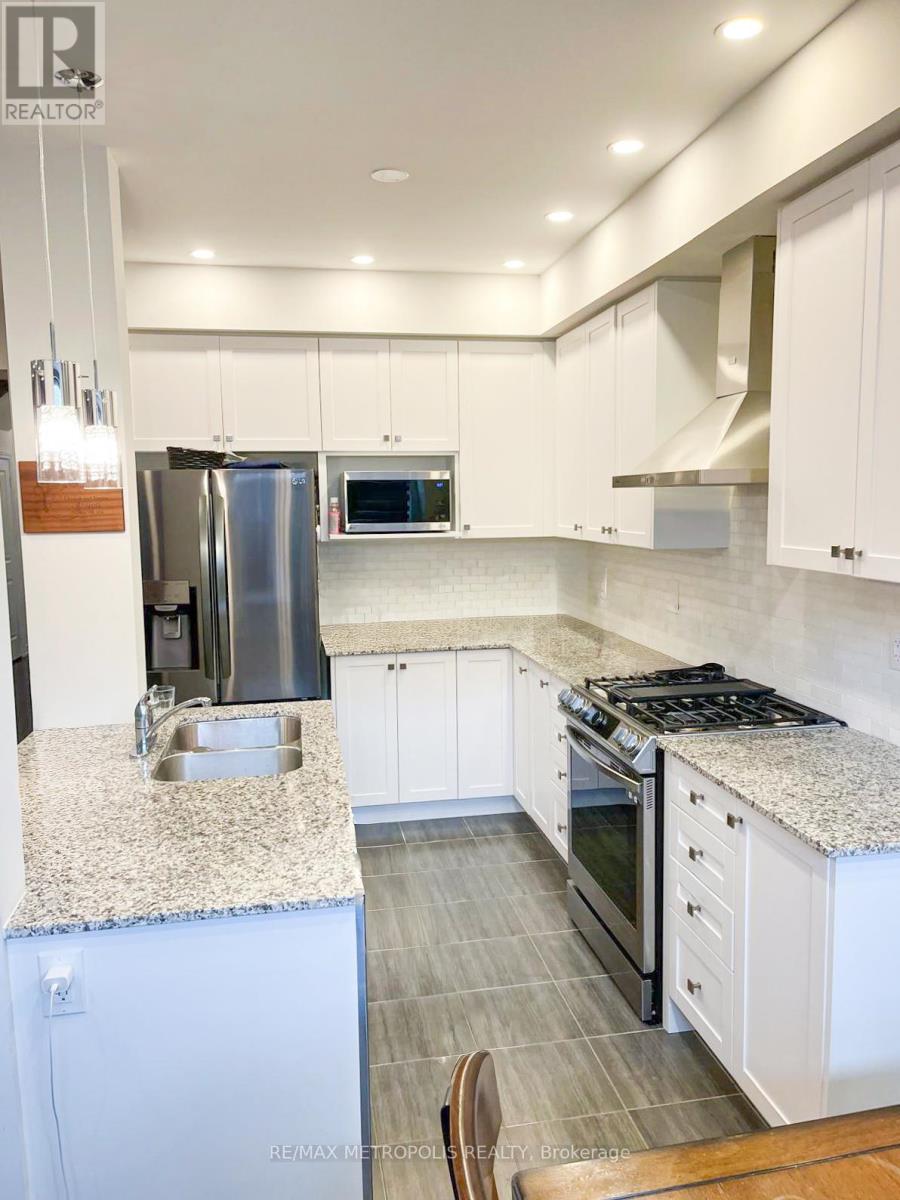 565 Barons Street, Vaughan, Ontario  L4H 5C3 - Photo 7 - N12470642