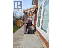 12 PEER Drive Unit# Basement, Guelph, Ontario