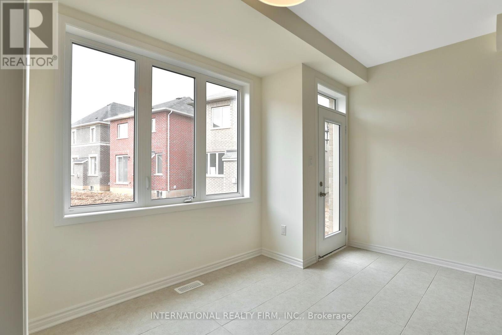 612 Juneberry Court, Milton, Ontario  L9E 1M8 - Photo 27 - W12470645
