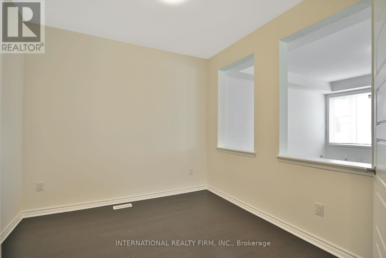 612 Juneberry Court, Milton, Ontario  L9E 1M8 - Photo 28 - W12470645