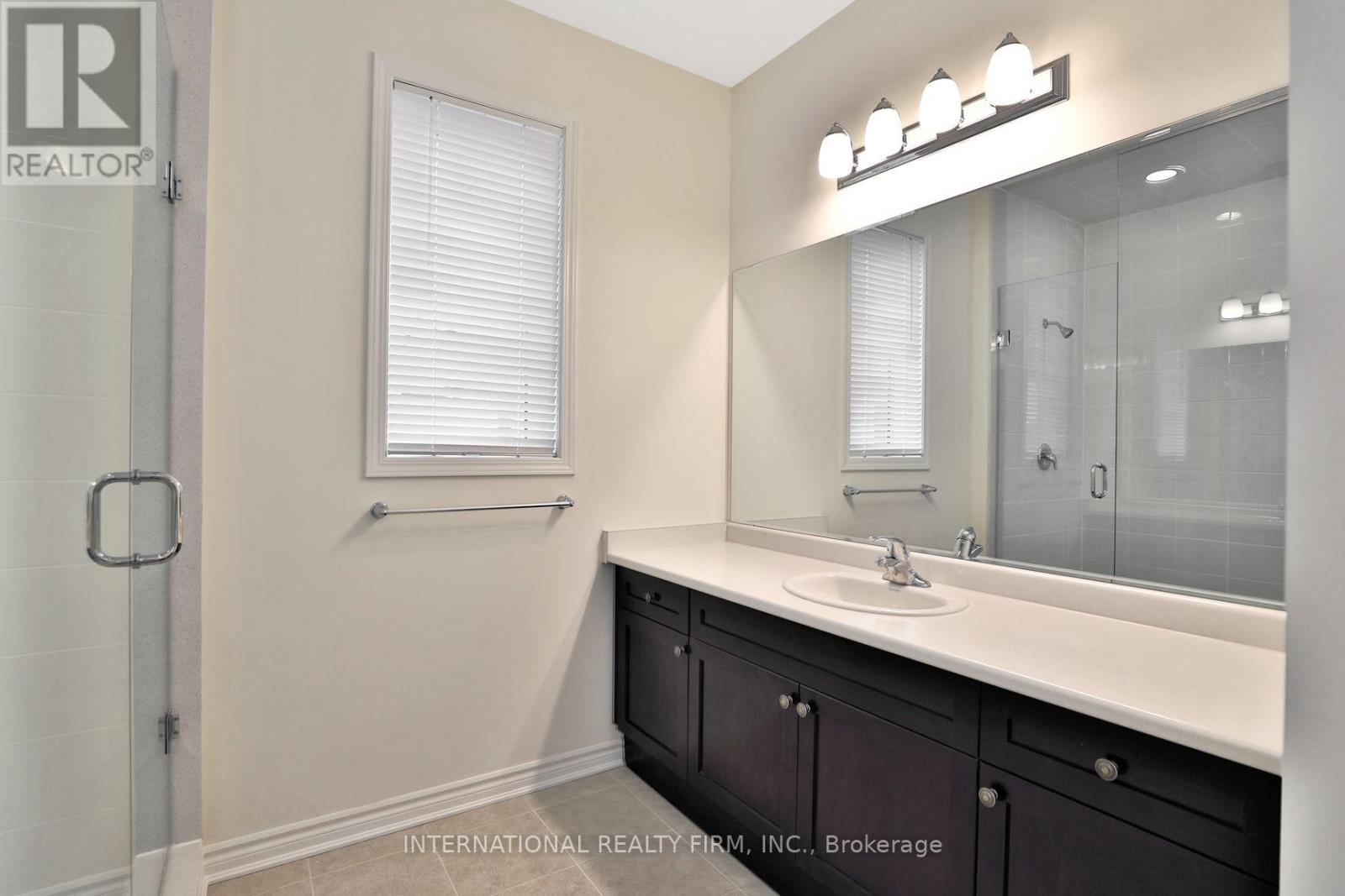 612 Juneberry Court, Milton, Ontario  L9E 1M8 - Photo 35 - W12470645