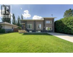 5238 52 Street Downtown Lacombe, Lacombe, Ca
