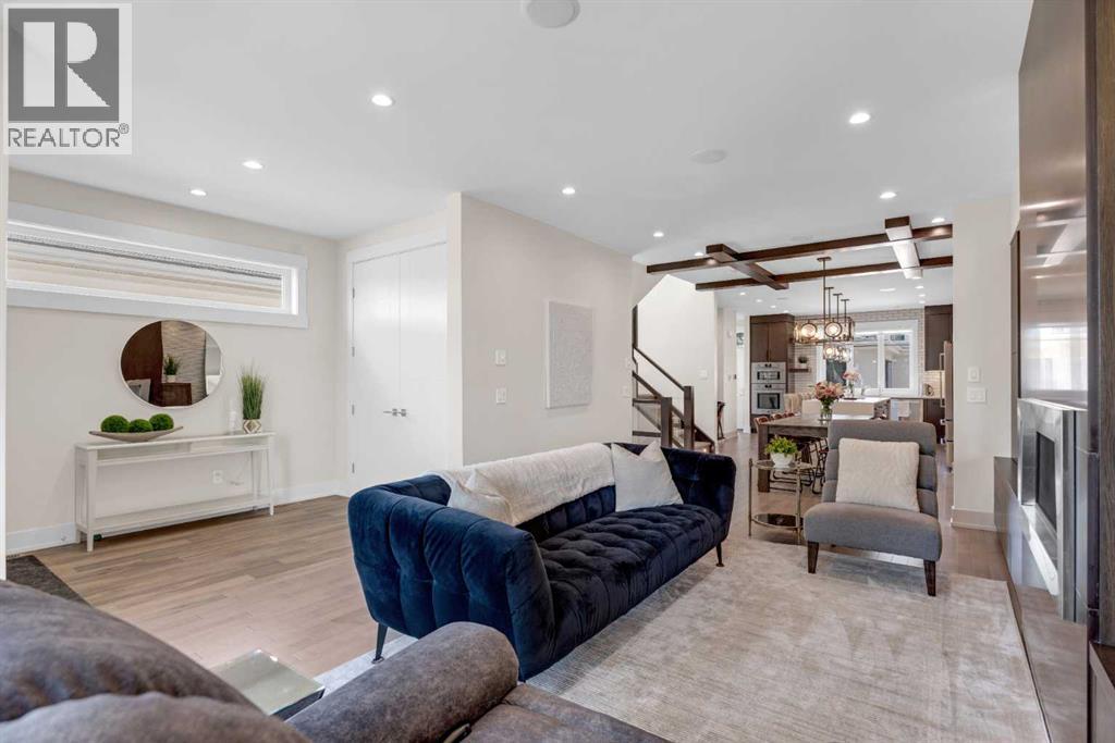 2635 29 Street Sw, Calgary, Alberta  T3E 2K6 - Photo 6 - A2265225