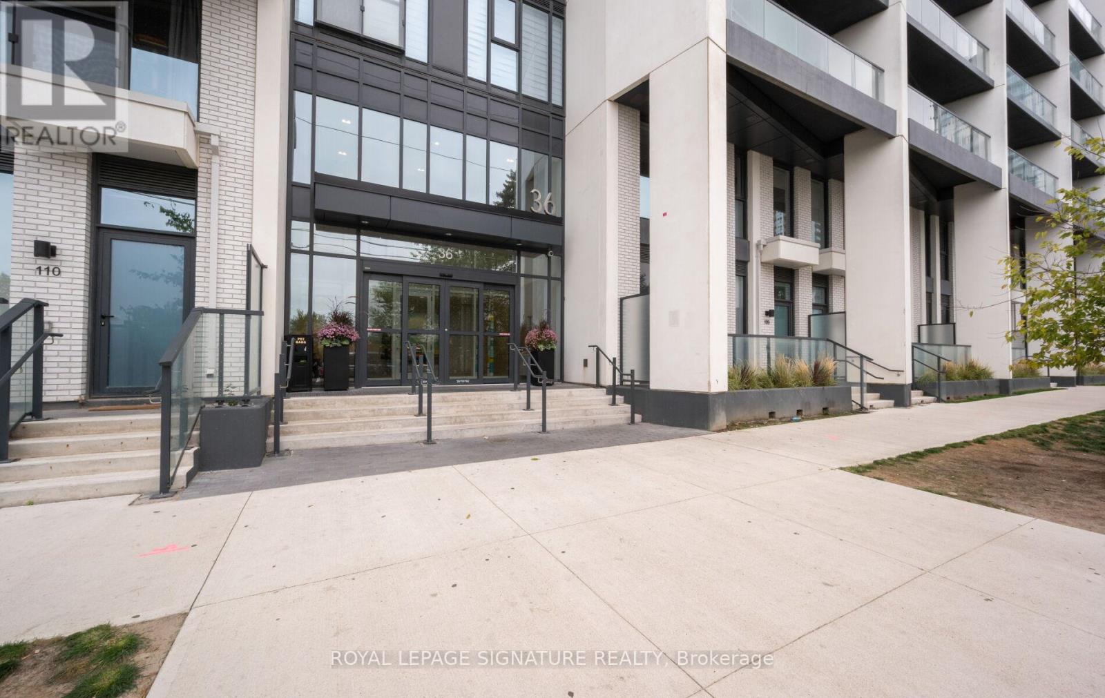 1208 - 36 Zorra Street, Toronto, Ontario  M8Z 0G5 - Photo 3 - W12470627