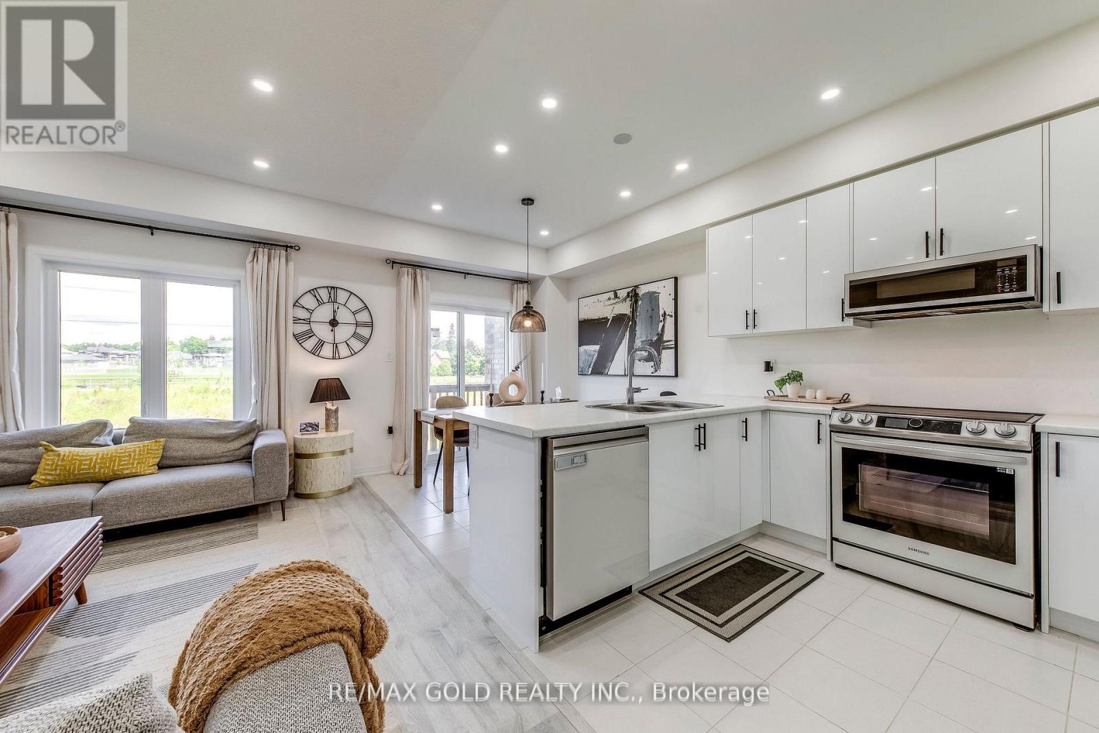 43 George Brier Drive W, Brant, Ontario  N3L 0L8 - Photo 14 - X12470641