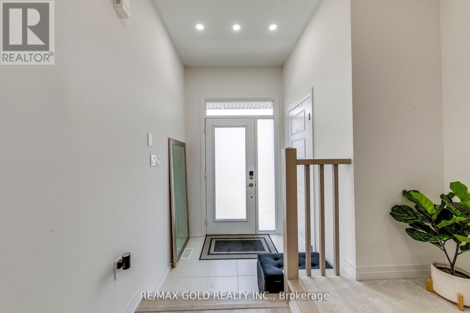 43 George Brier Drive W, Brant, Ontario  N3L 0L8 - Photo 2 - X12470641