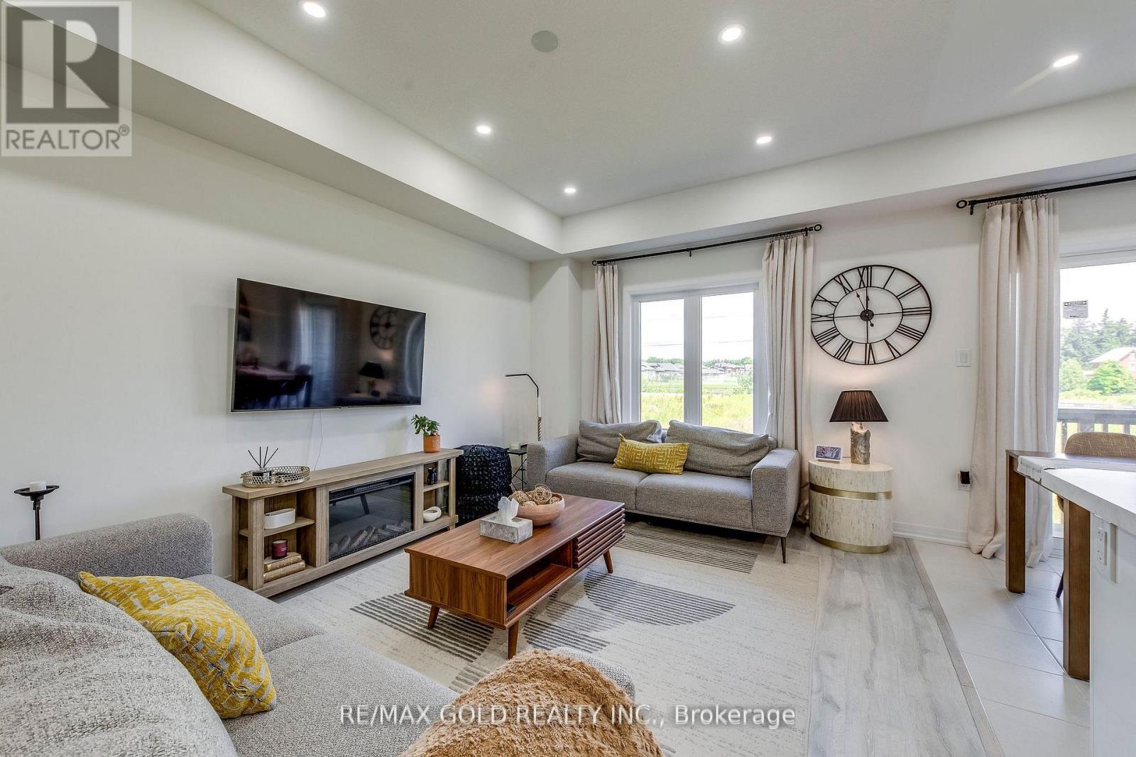 43 George Brier Drive W, Brant, Ontario  N3L 0L8 - Photo 6 - X12470641
