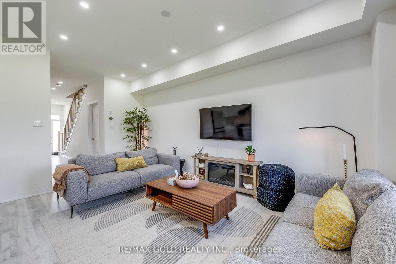 43 George Brier Drive W, Brant, Ontario  N3L 0L8 - Photo 8 - X12470641