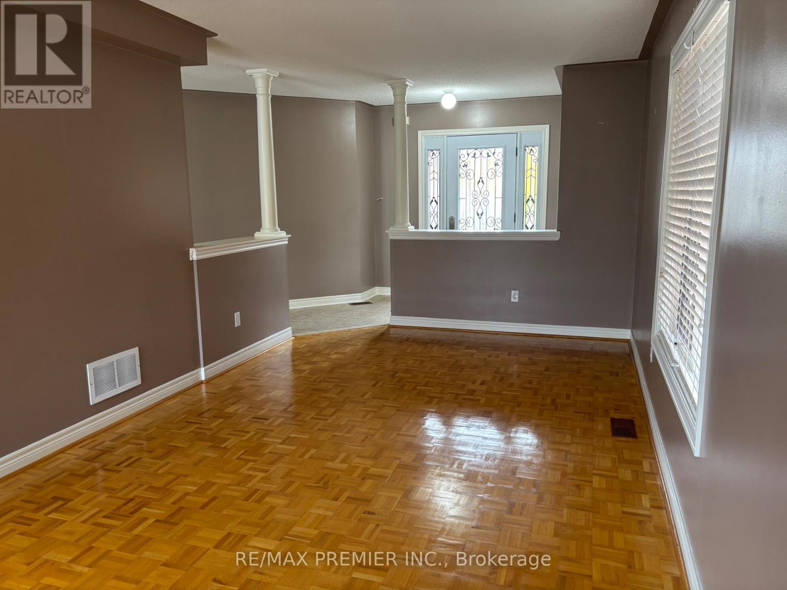 325 Vellore Avenue, Vaughan, Ontario  L4H 2Z2 - Photo 7 - N12470422