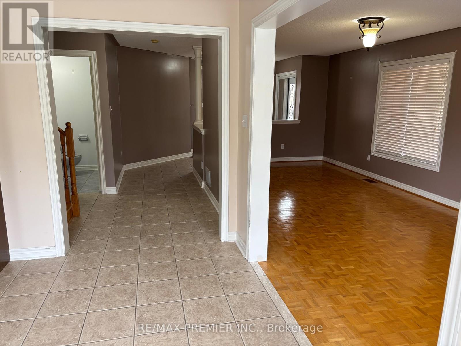 325 Vellore Avenue, Vaughan, Ontario  L4H 2Z2 - Photo 9 - N12470422