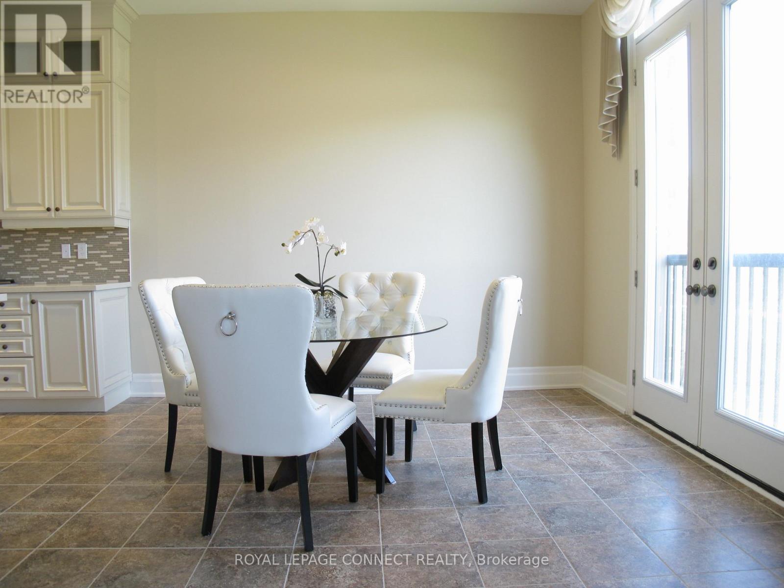 63 Hurst Avenue, Vaughan, Ontario  L6A 4Y5 - Photo 10 - N12470650