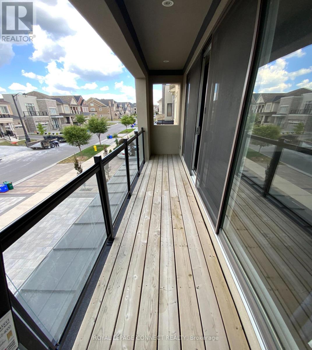 63 Hurst Avenue, Vaughan, Ontario  L6A 4Y5 - Photo 17 - N12470650